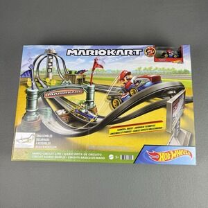 Hot Wheels MarioKart Circuit Lite Track Set One Mario Race Vehicle DAMAGED BOX
